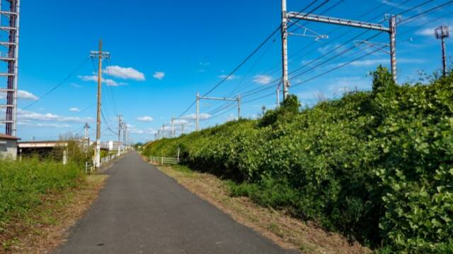 甲大門西橋梁　駐車場